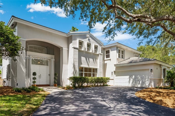 7605 SW 147TH ST, PALMETTO BAY, FL 33158 - Image b9e3cf9bc5bb82ff7fe96c74cc3cb79b/2255352138