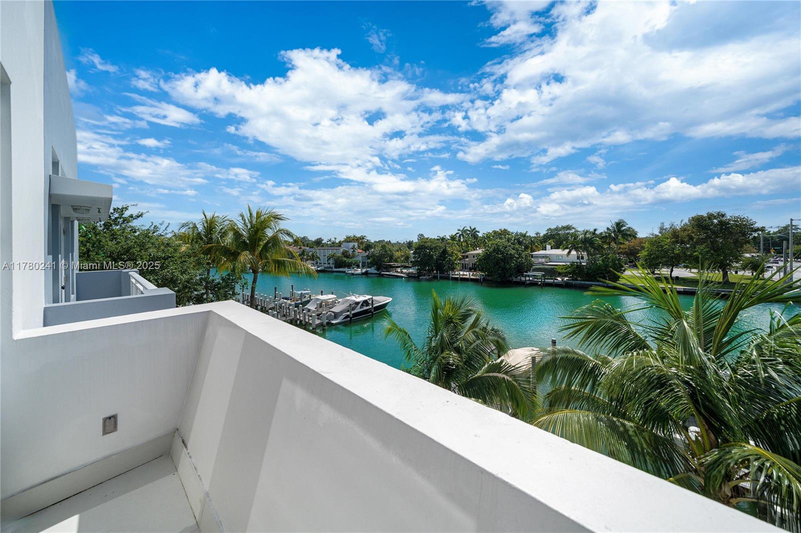 AQUA AT ALLISON ISLAND - Residential