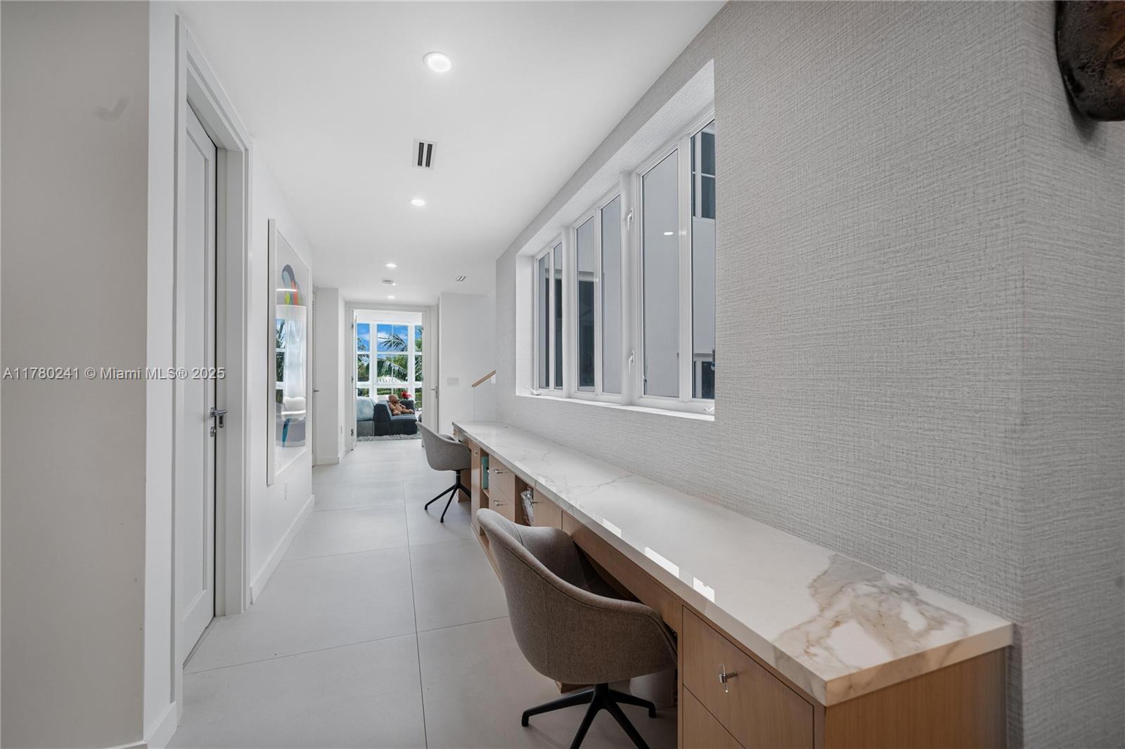 AQUA AT ALLISON ISLAND - Residential