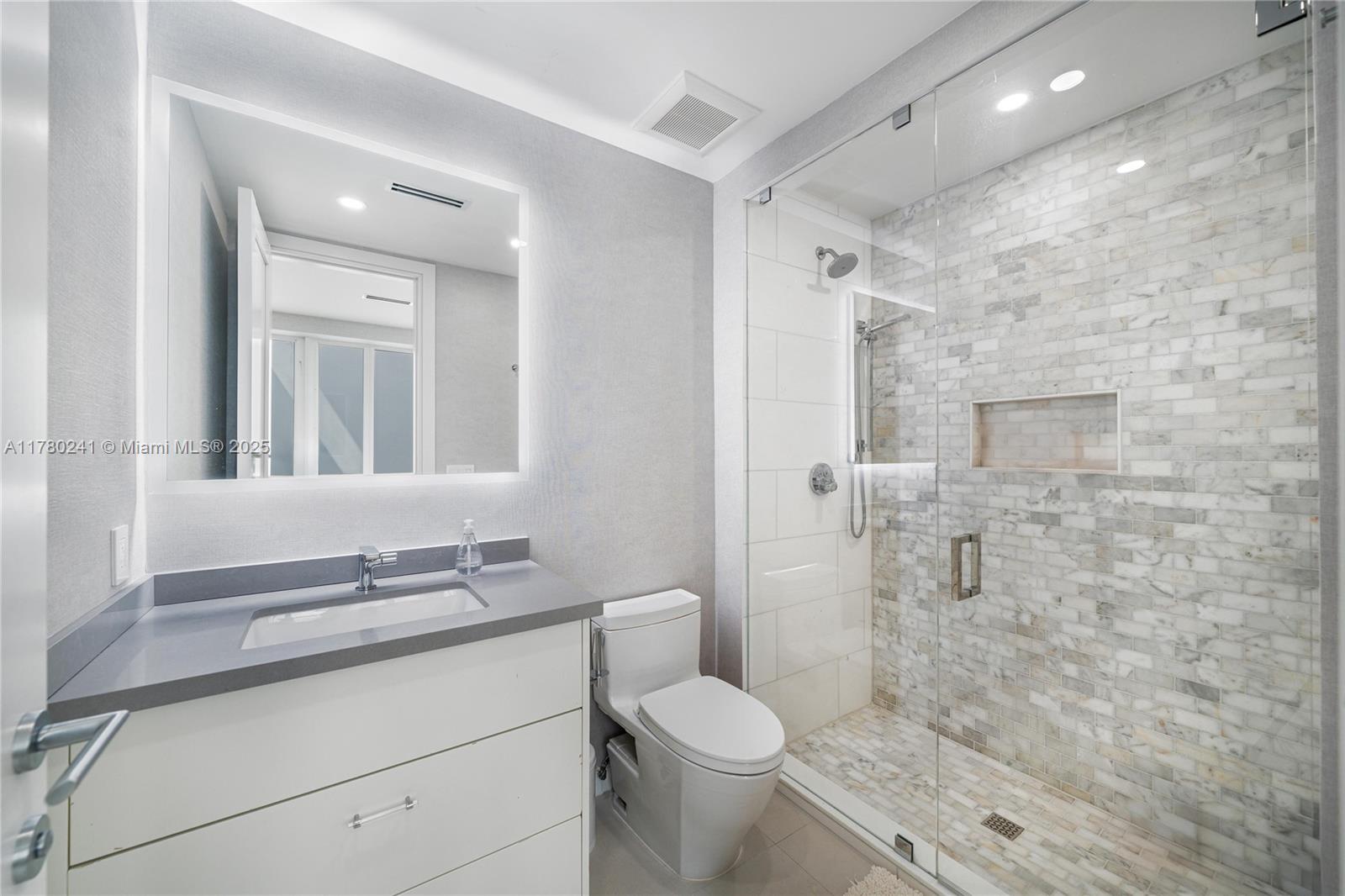 AQUA AT ALLISON ISLAND - Residential