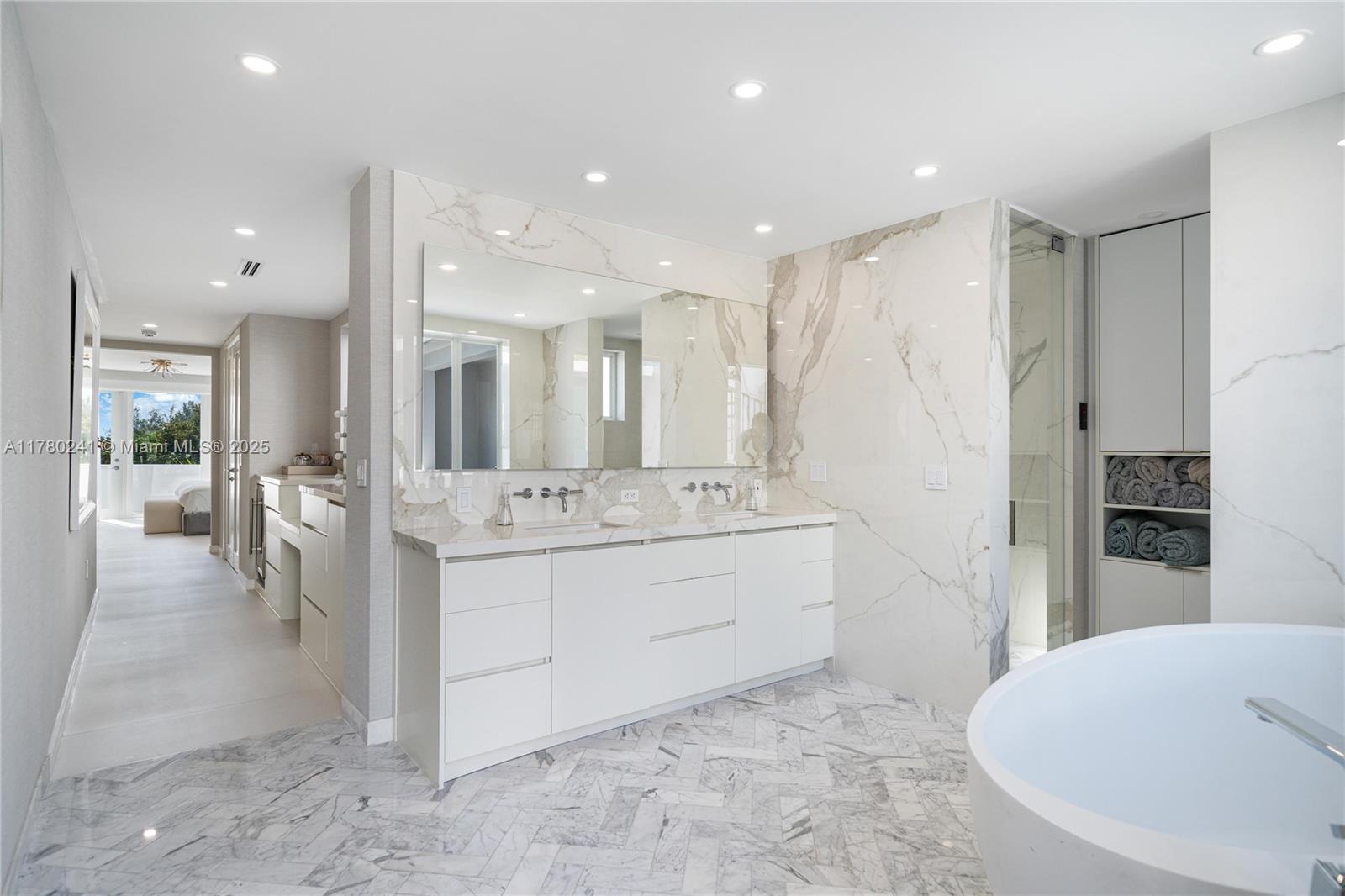 AQUA AT ALLISON ISLAND - Residential