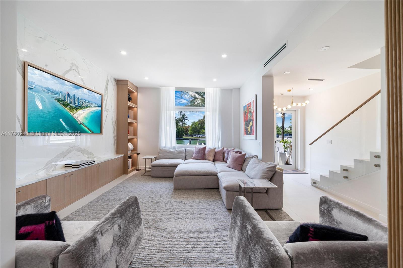 AQUA AT ALLISON ISLAND - Residential