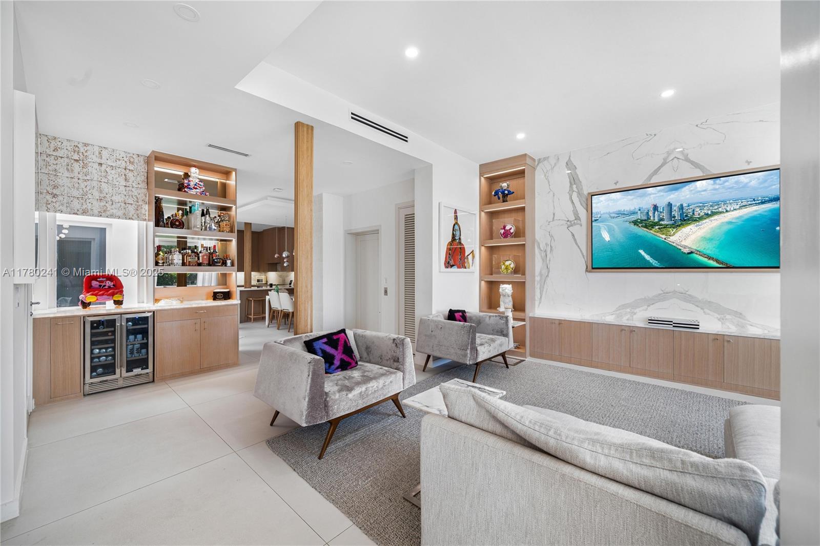 AQUA AT ALLISON ISLAND - Residential