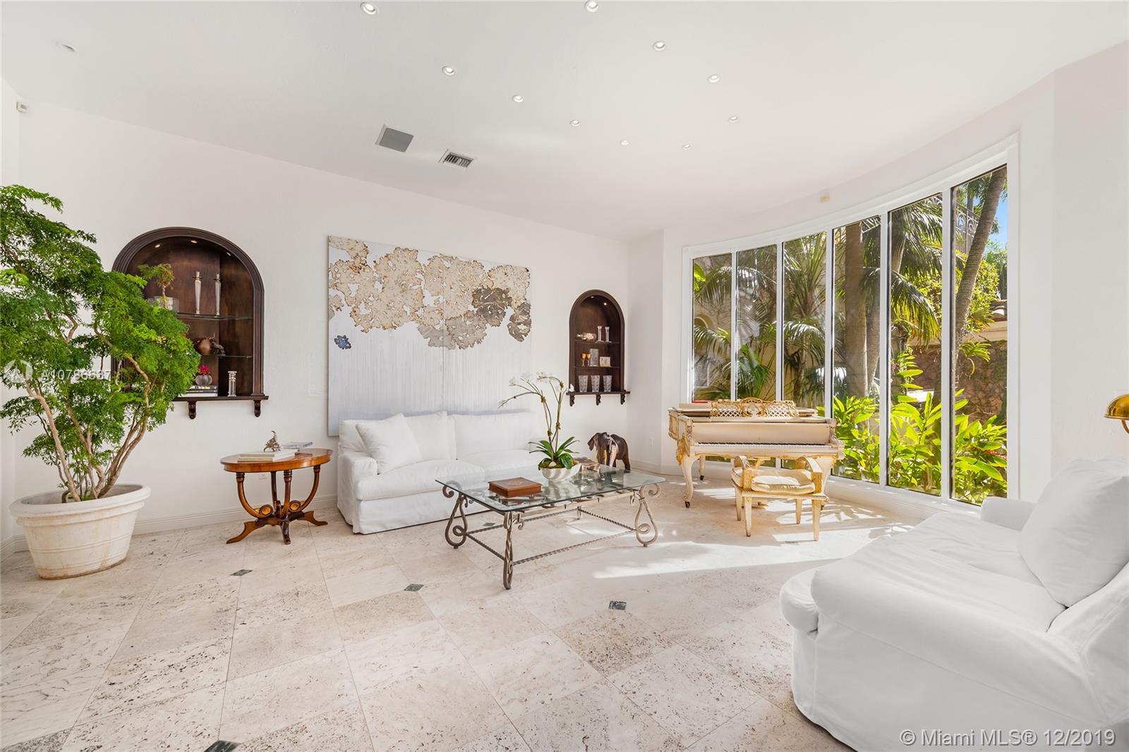 LAGORCE ISLAND - Residential