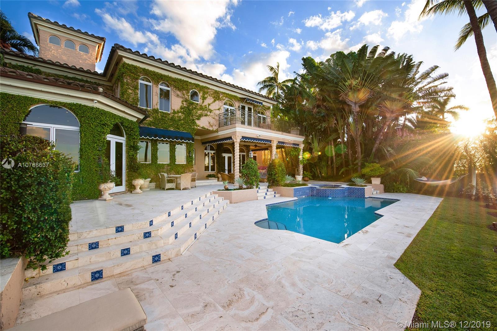 LAGORCE ISLAND - Residential