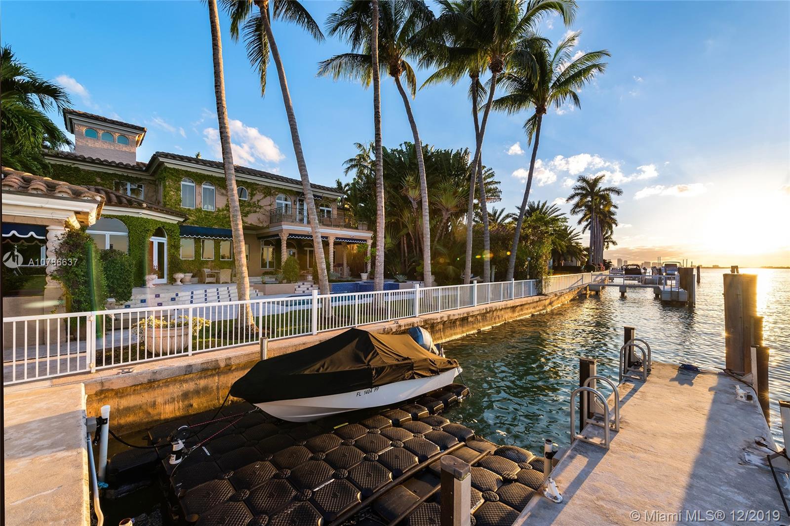 LAGORCE ISLAND - Residential