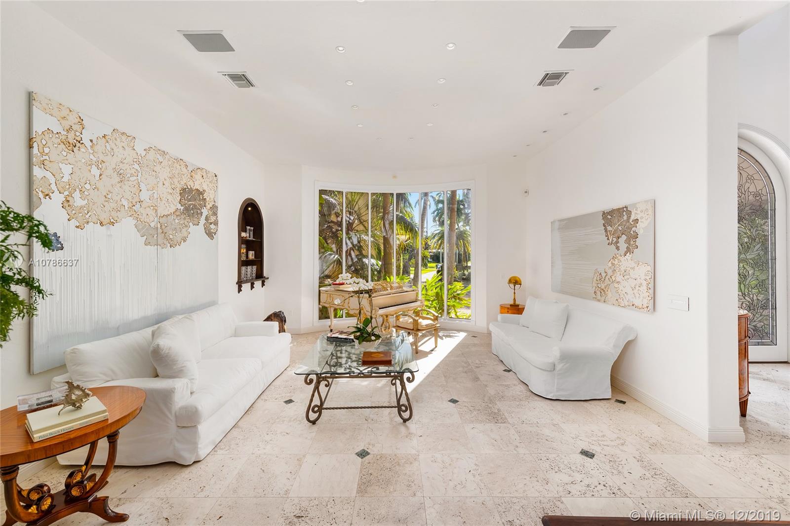 LAGORCE ISLAND - Residential