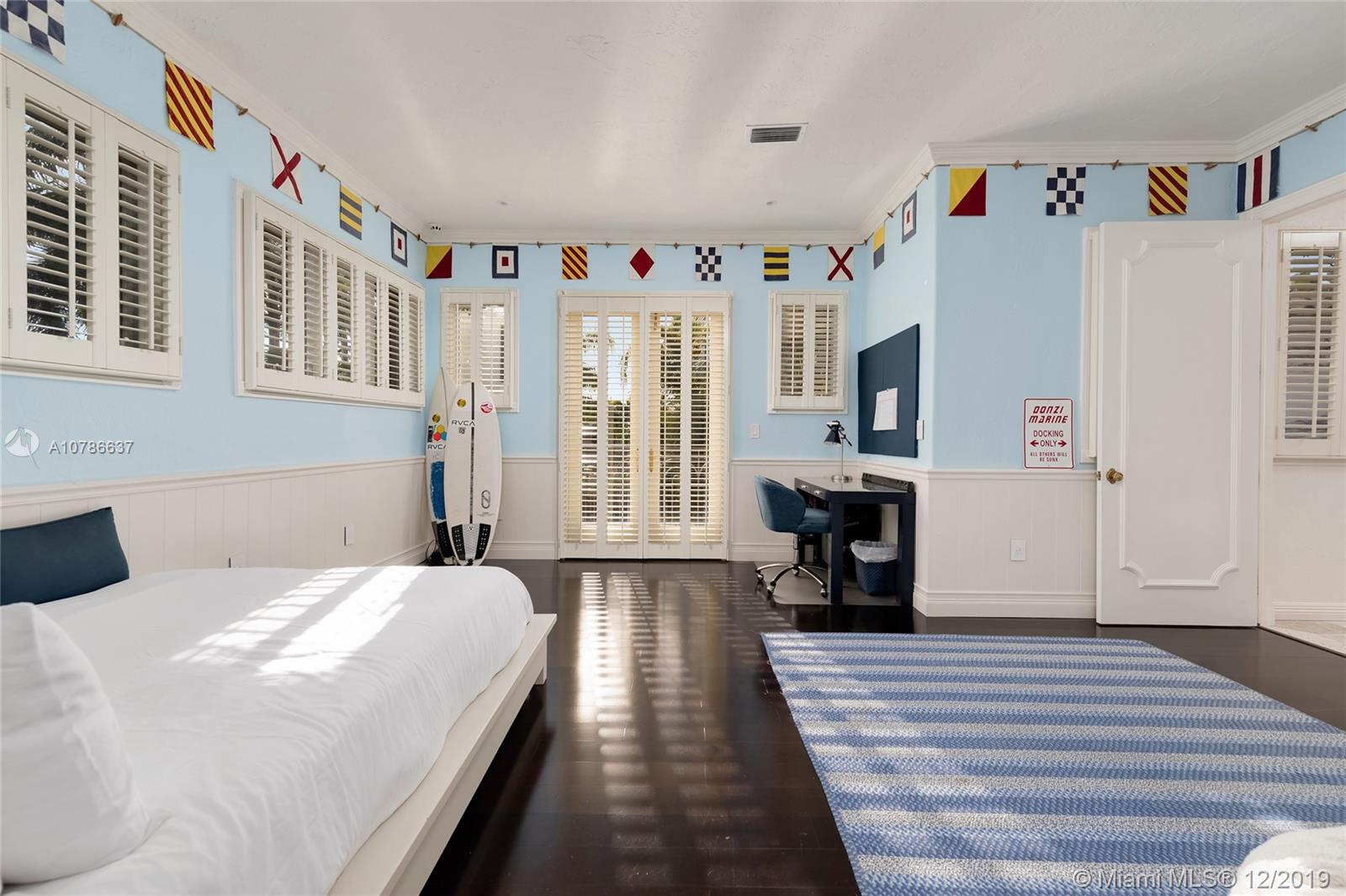 LAGORCE ISLAND - Residential