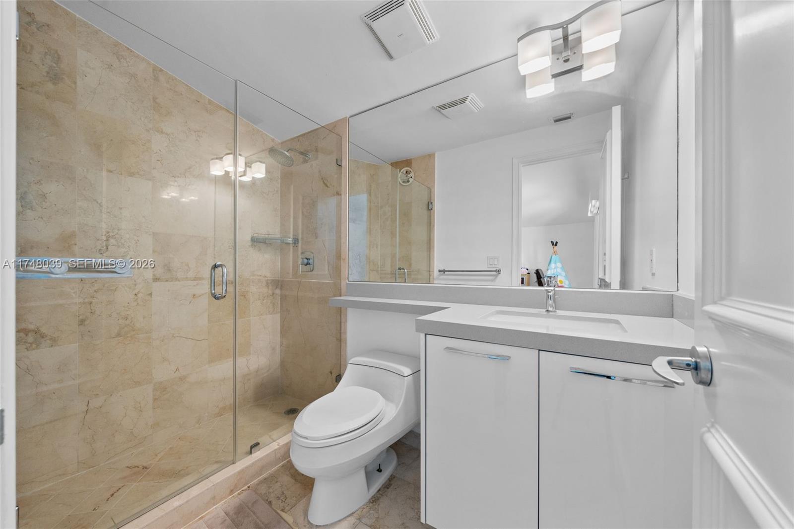 G B VILLAS - Residential