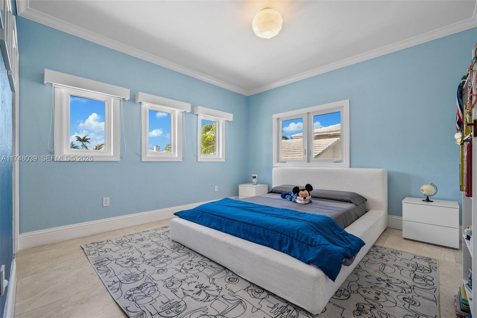 G B VILLAS - Residential