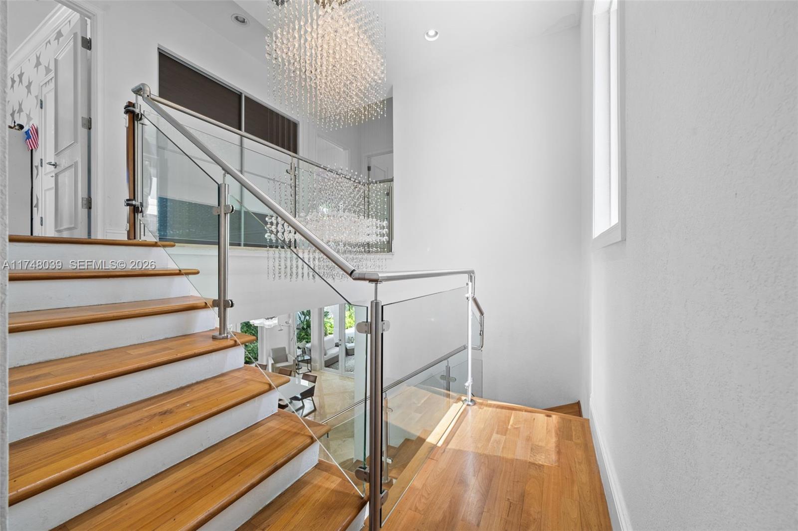 G B VILLAS - Residential