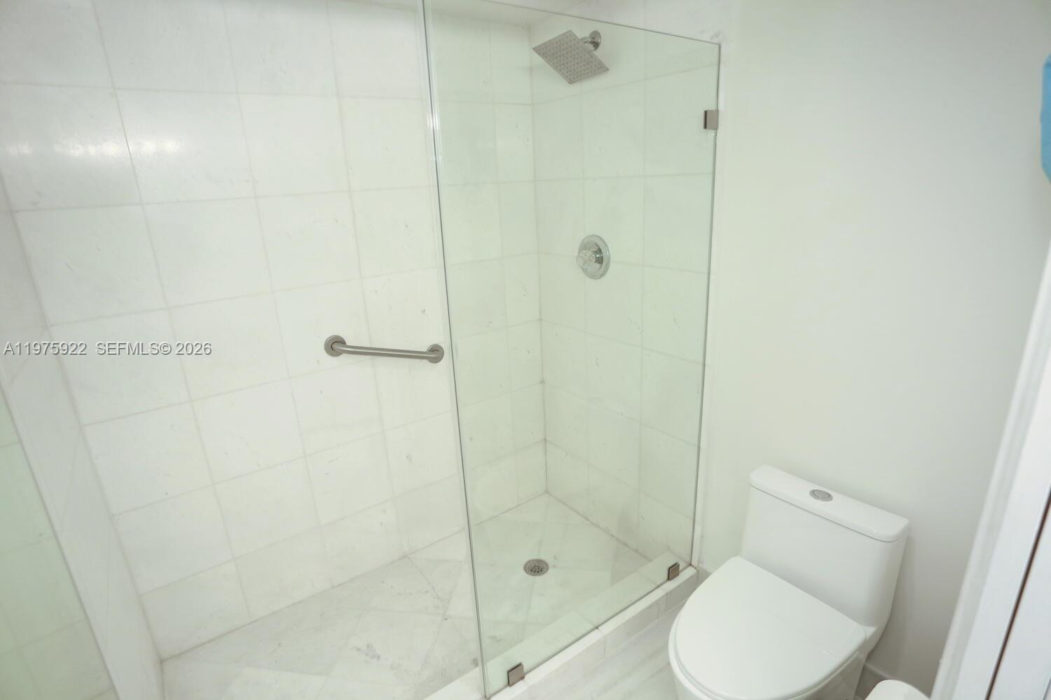 MYSTIC POINTE TOWER 500 C - Residential