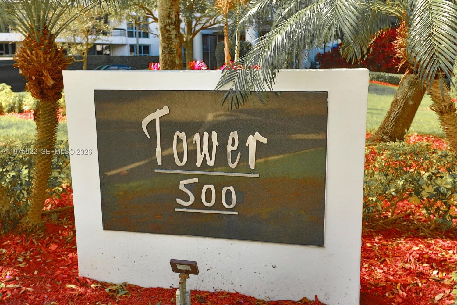 MYSTIC POINTE TOWER 500 C - Residential