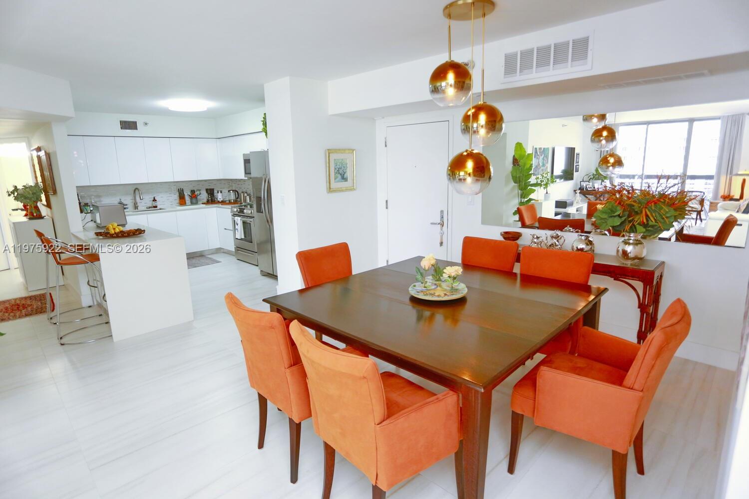 MYSTIC POINTE TOWER 500 C - Residential