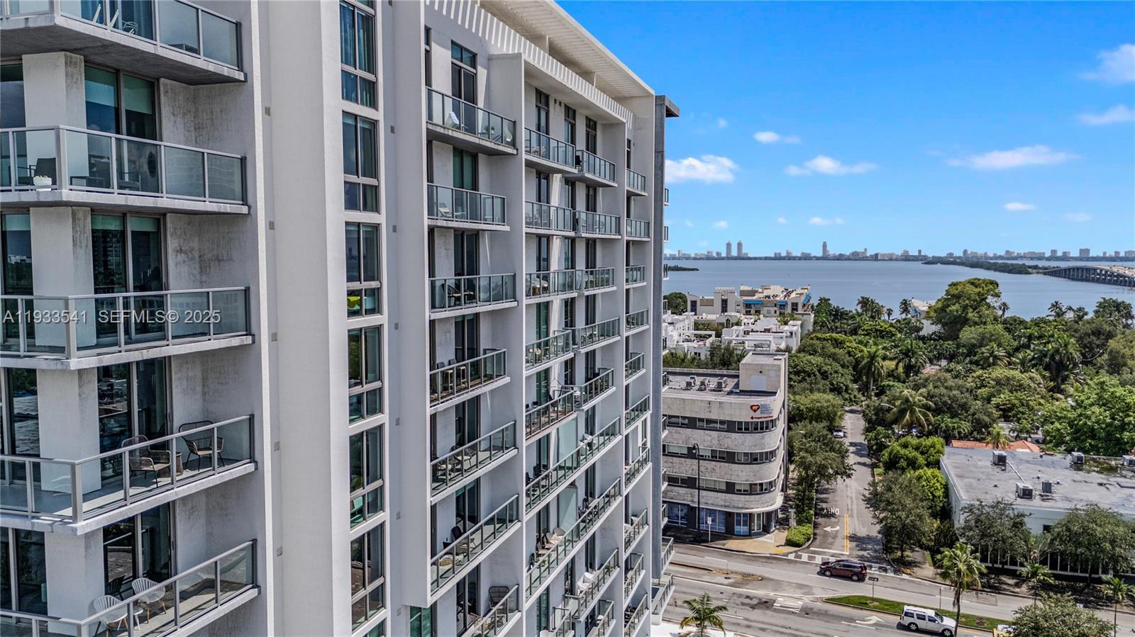 QUADRO CONDO - Residential Lease