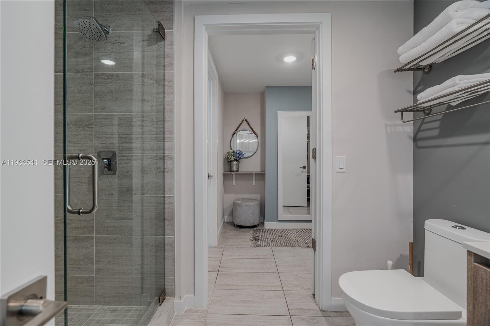 QUADRO CONDO - Residential Lease