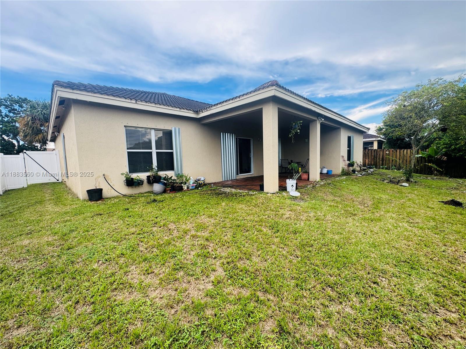 STONEBRIDGE ESTATES - Residential
