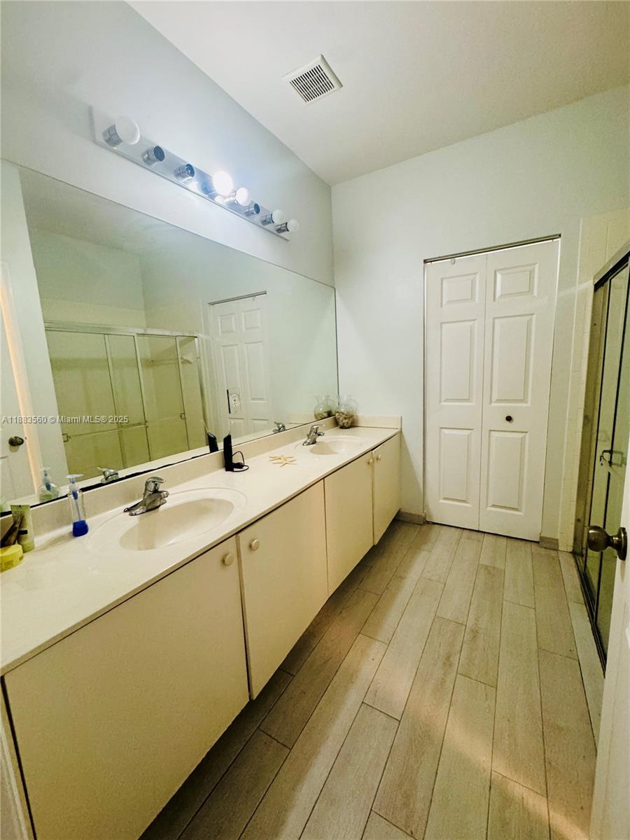 STONEBRIDGE ESTATES - Residential