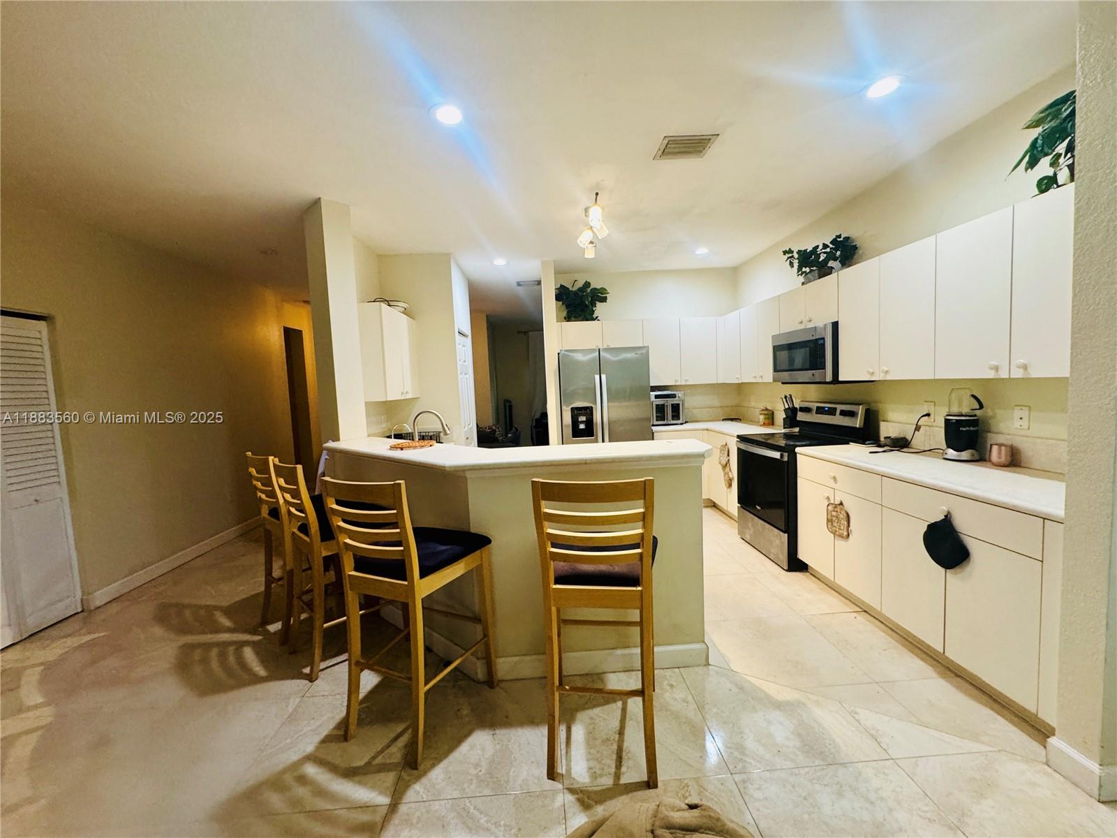STONEBRIDGE ESTATES - Residential