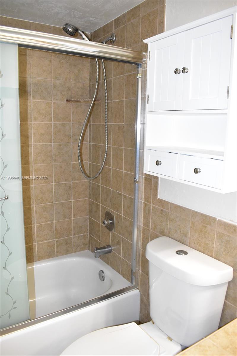 SUNRISE LAKES 125 CONDO - Residential