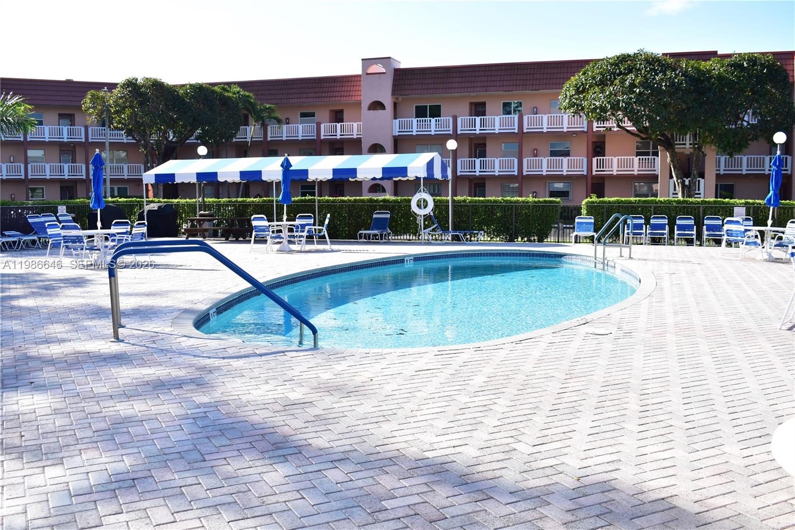 SUNRISE LAKES 125 CONDO - Residential