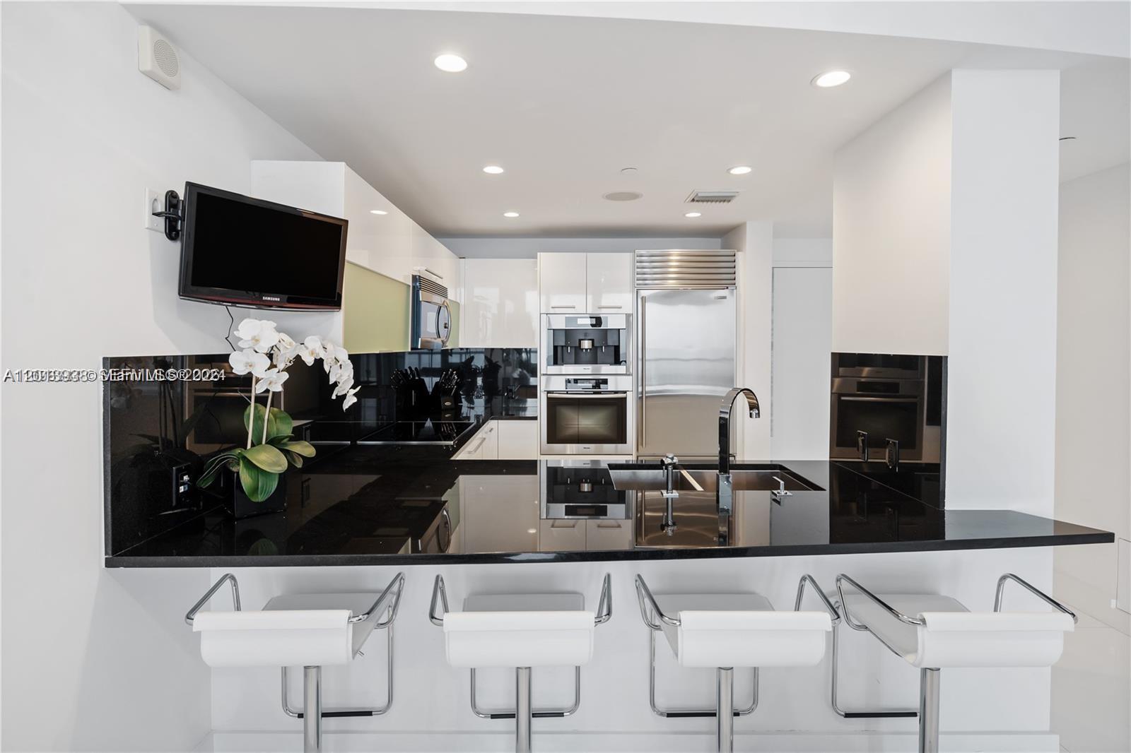 JADE OCEAN CONDO - Residential Lease