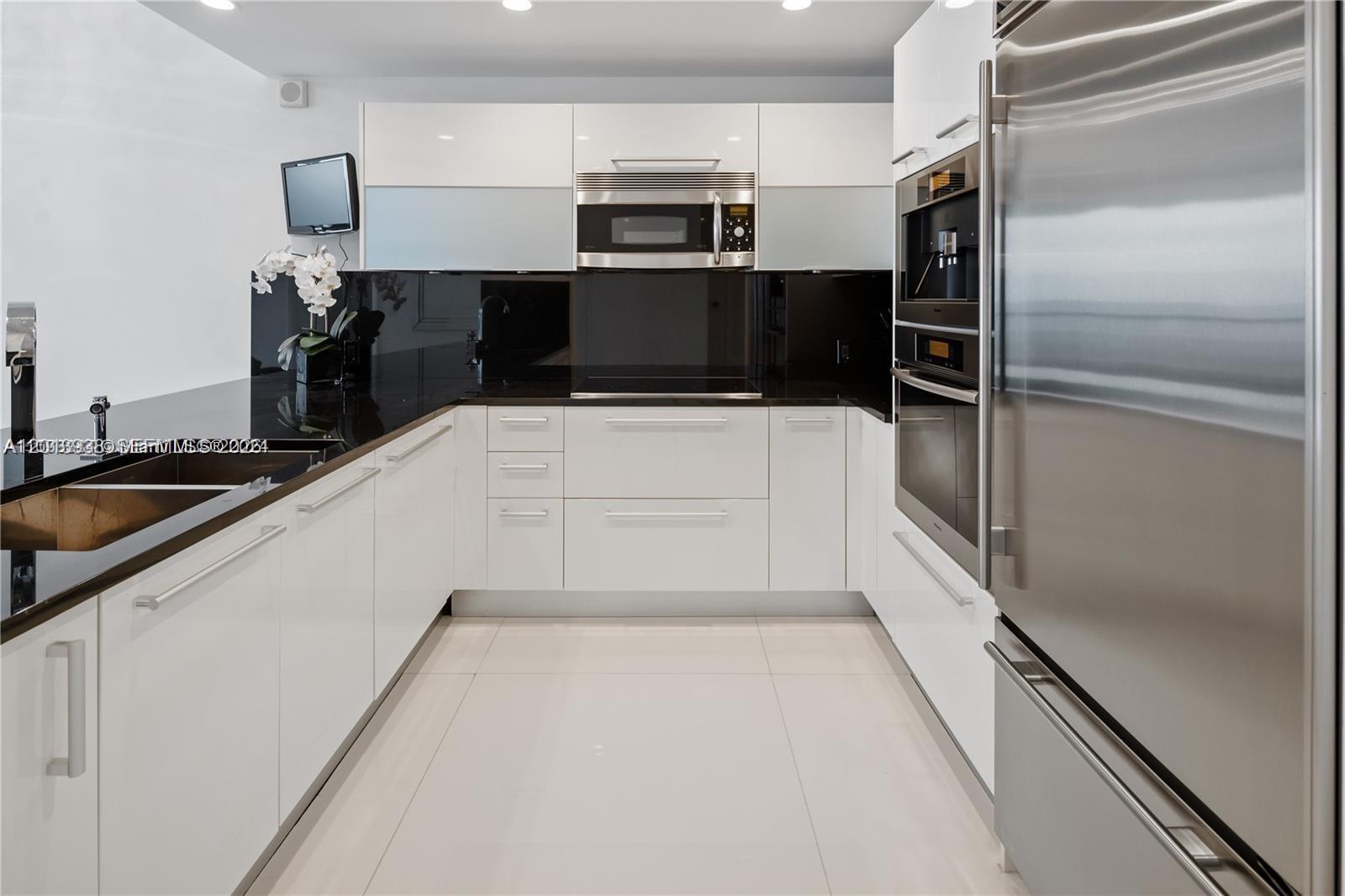 JADE OCEAN CONDO - Residential Lease