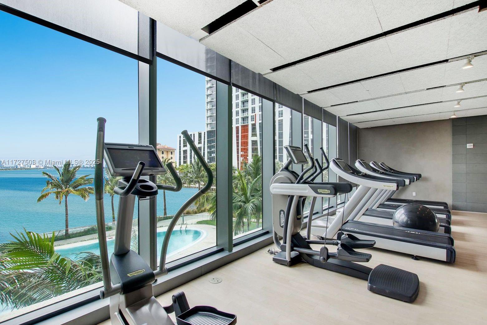 ICON BAY CONDO - Residential