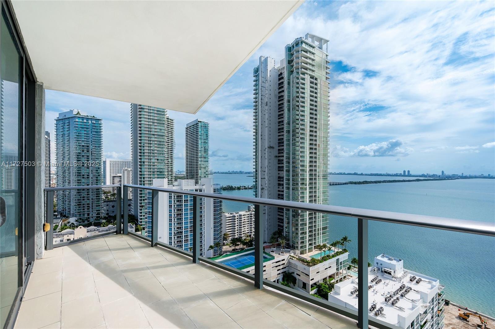 460 Ne 28th St 2601, Miami, Broward County, Florida - 2 Bedrooms  
2 Bathrooms - 