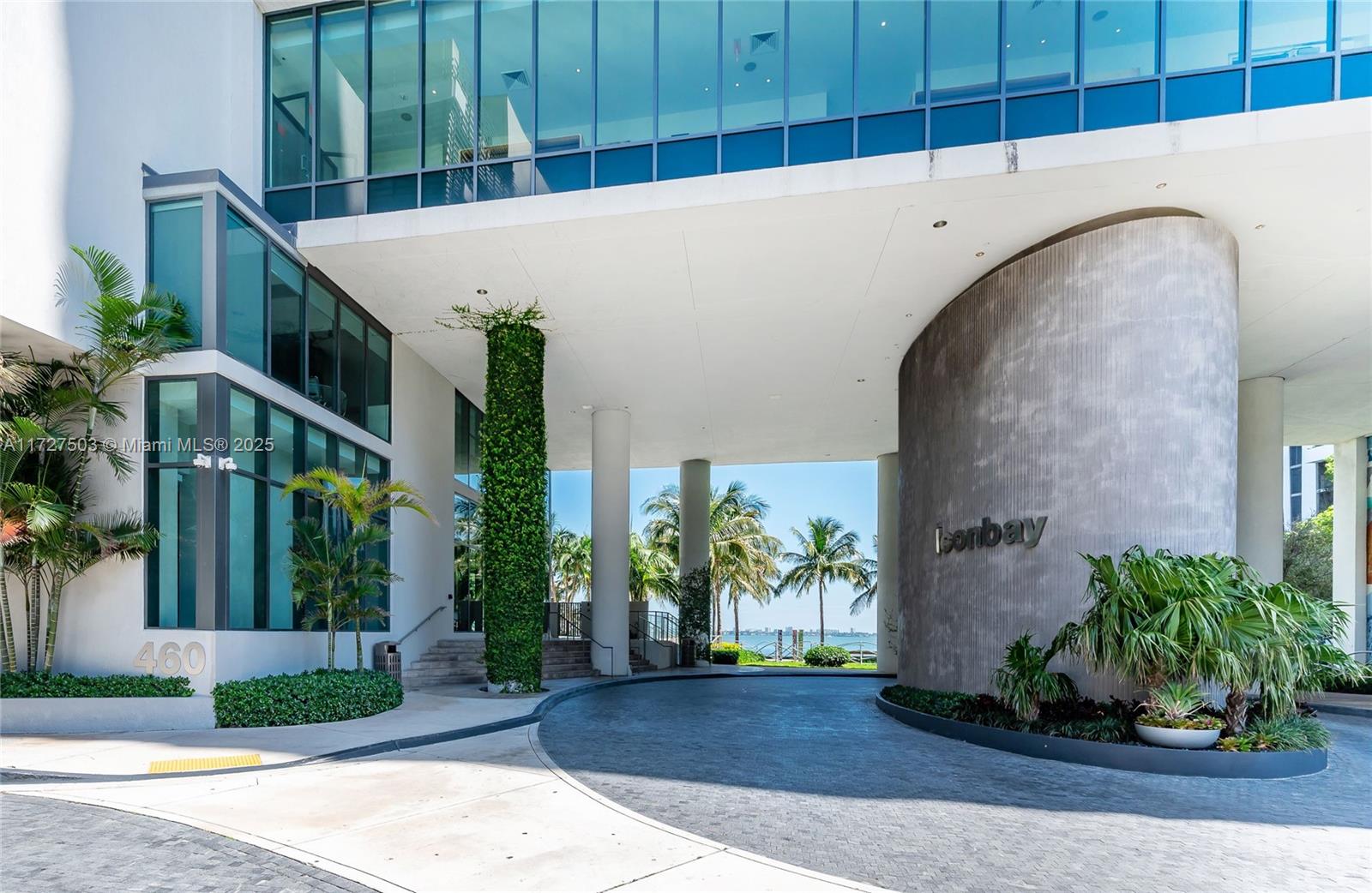 ICON BAY CONDO - Residential