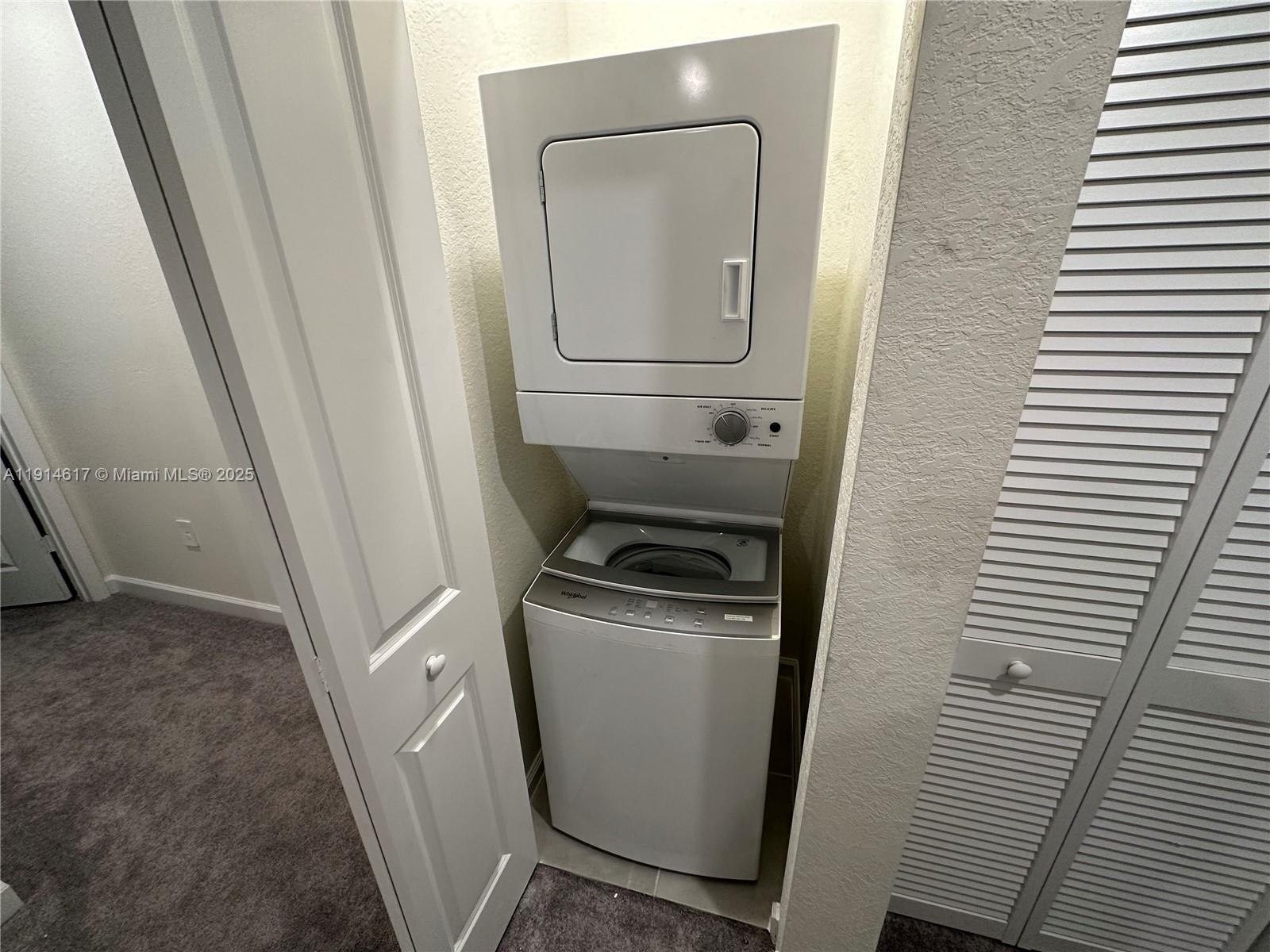 AQUABELLA - Residential Lease