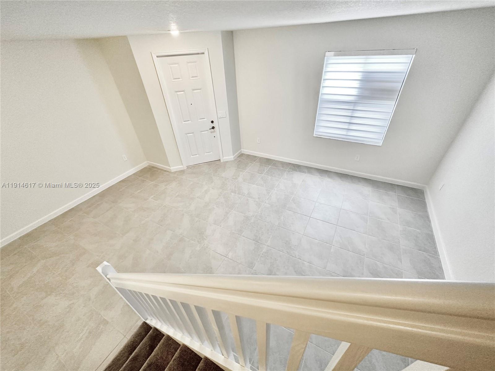 AQUABELLA - Residential Lease