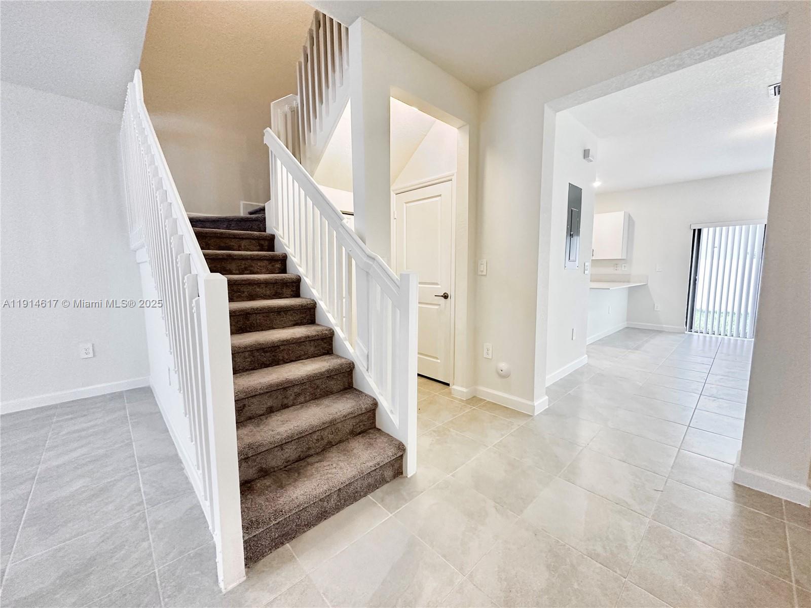 AQUABELLA - Residential Lease