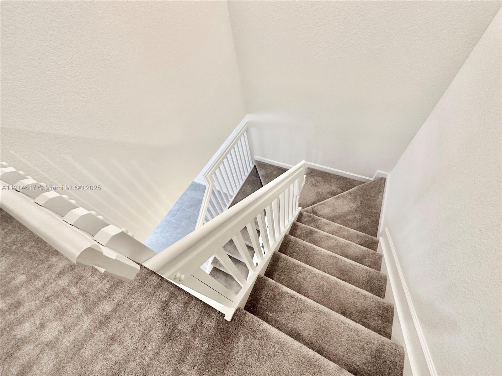 AQUABELLA - Residential Lease