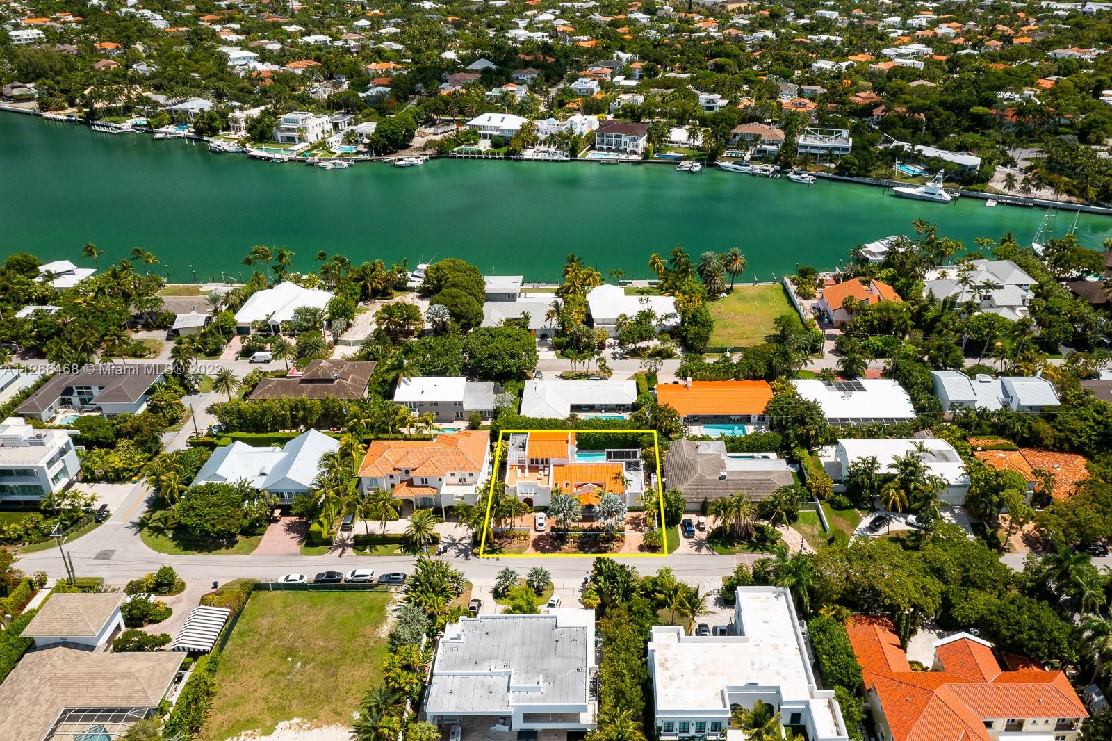 MASHTA ISLAND A REPLAT OF - Residential