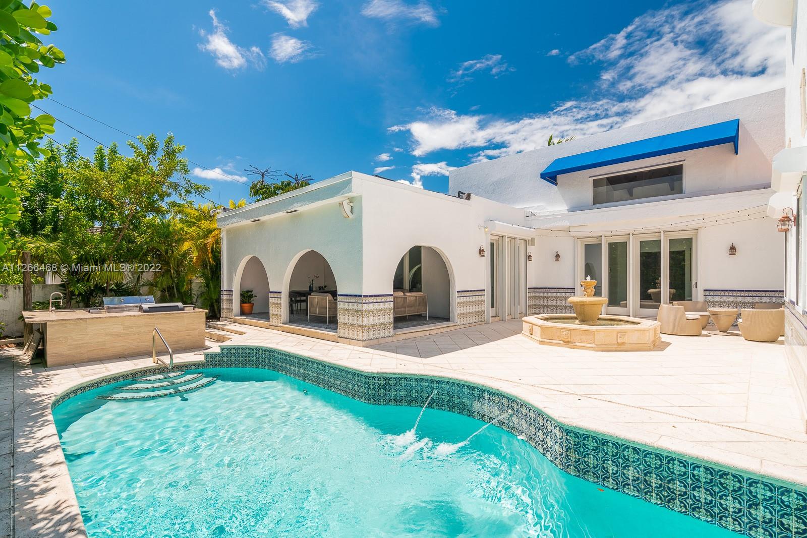 MASHTA ISLAND A REPLAT OF - Residential