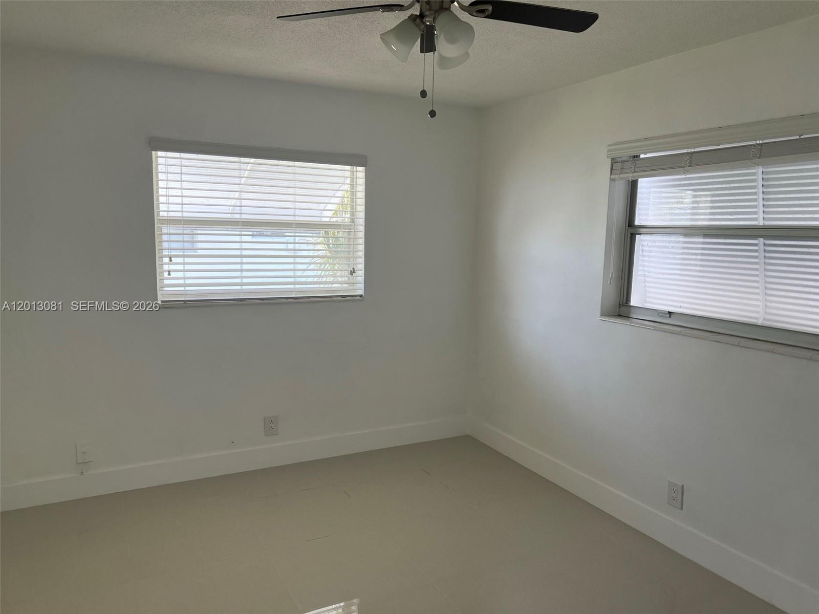 SPRING LAKE VILLAS 1 COND - Residential Lease