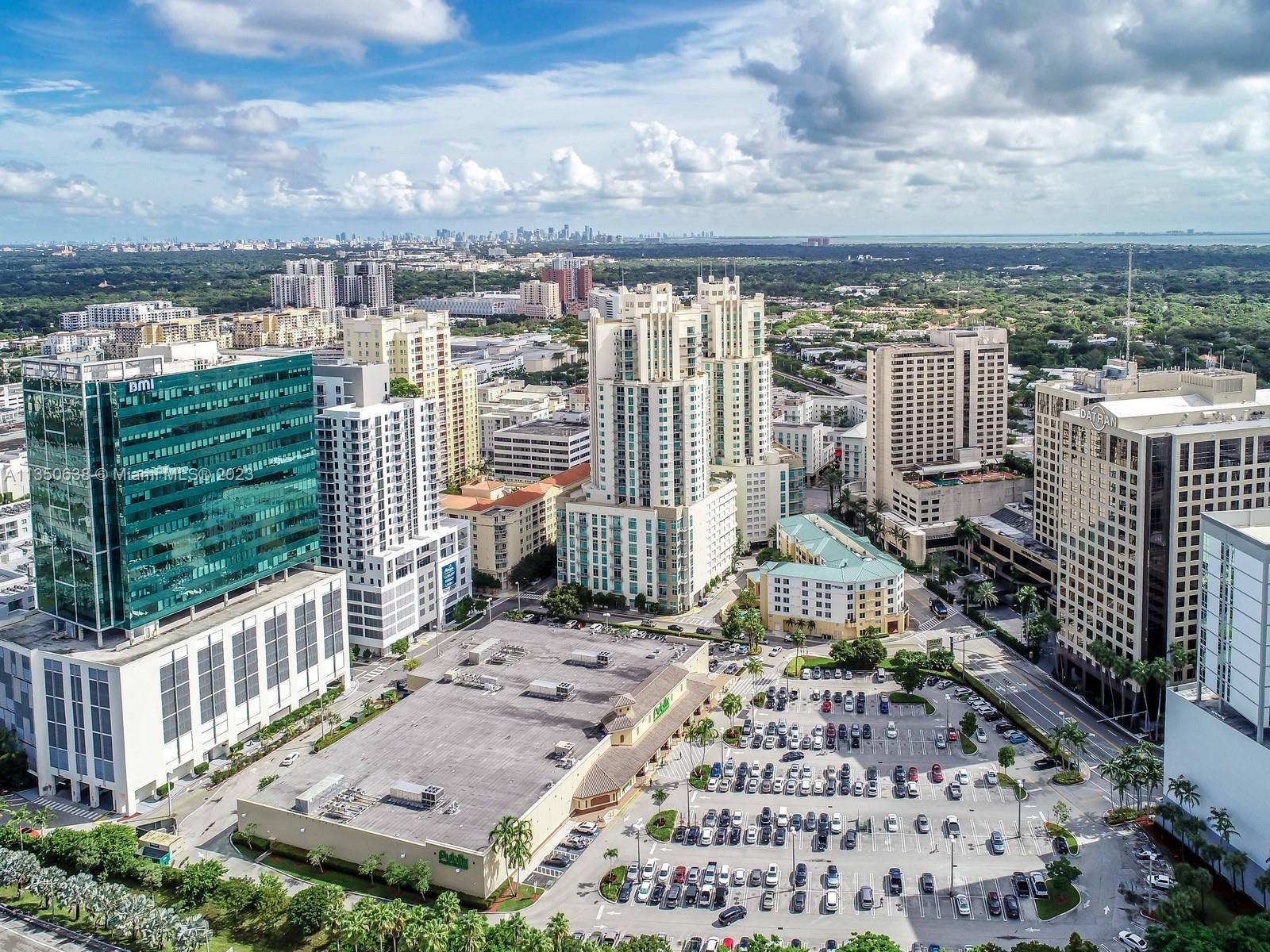 METROPOLIS I AT DADELAND - Residential Lease