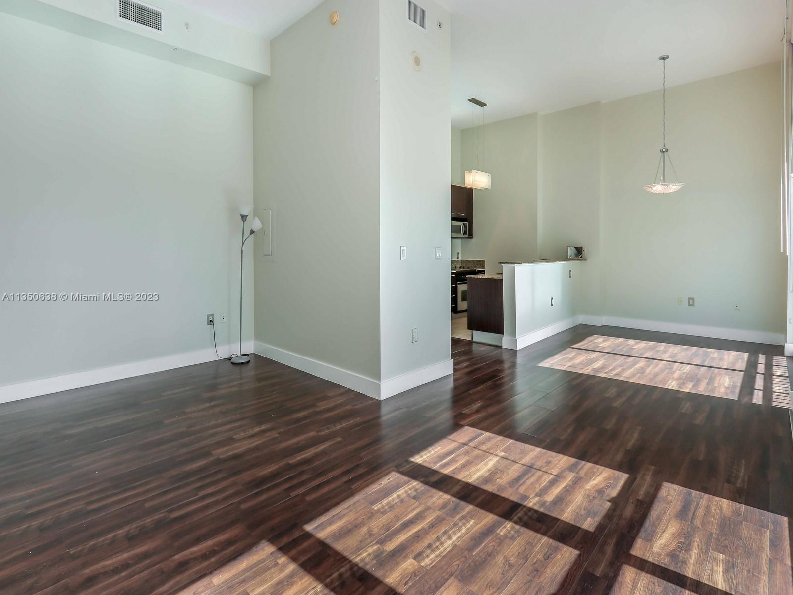 METROPOLIS I AT DADELAND - Residential Lease