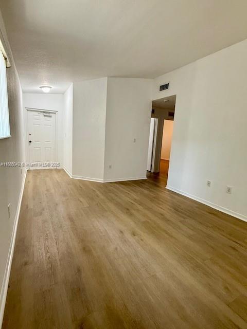 MONTEREY AT MALIBU BAY CO - Residential Lease