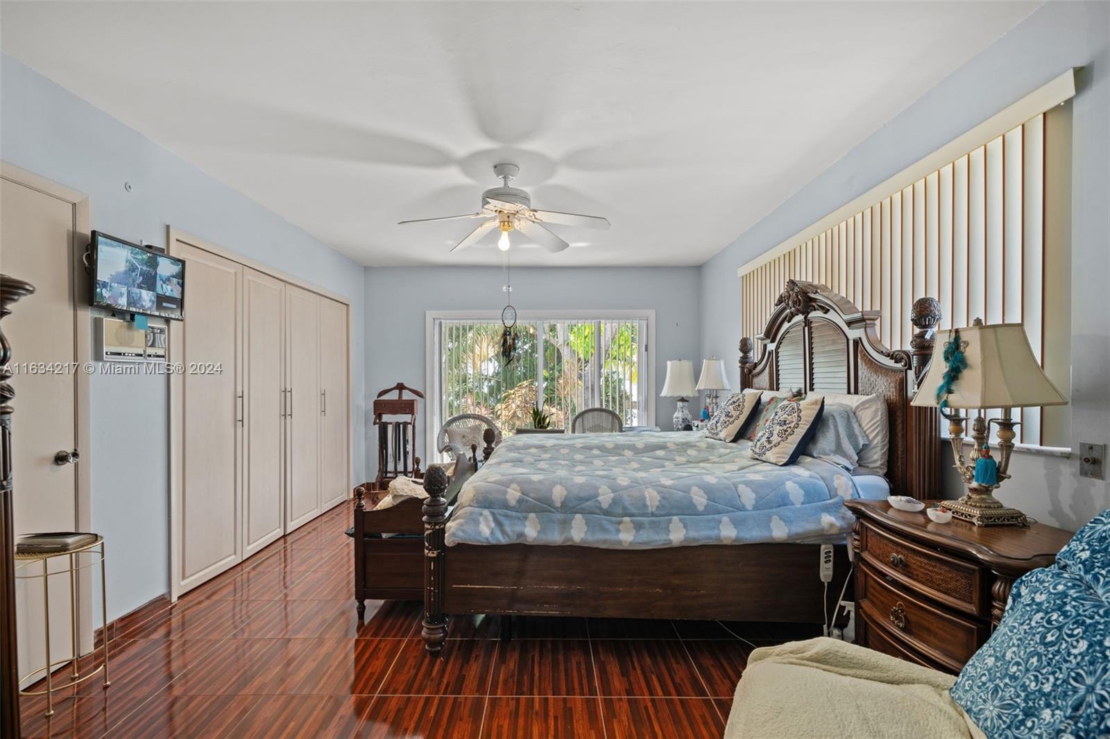 LAKE CATALINA - Residential