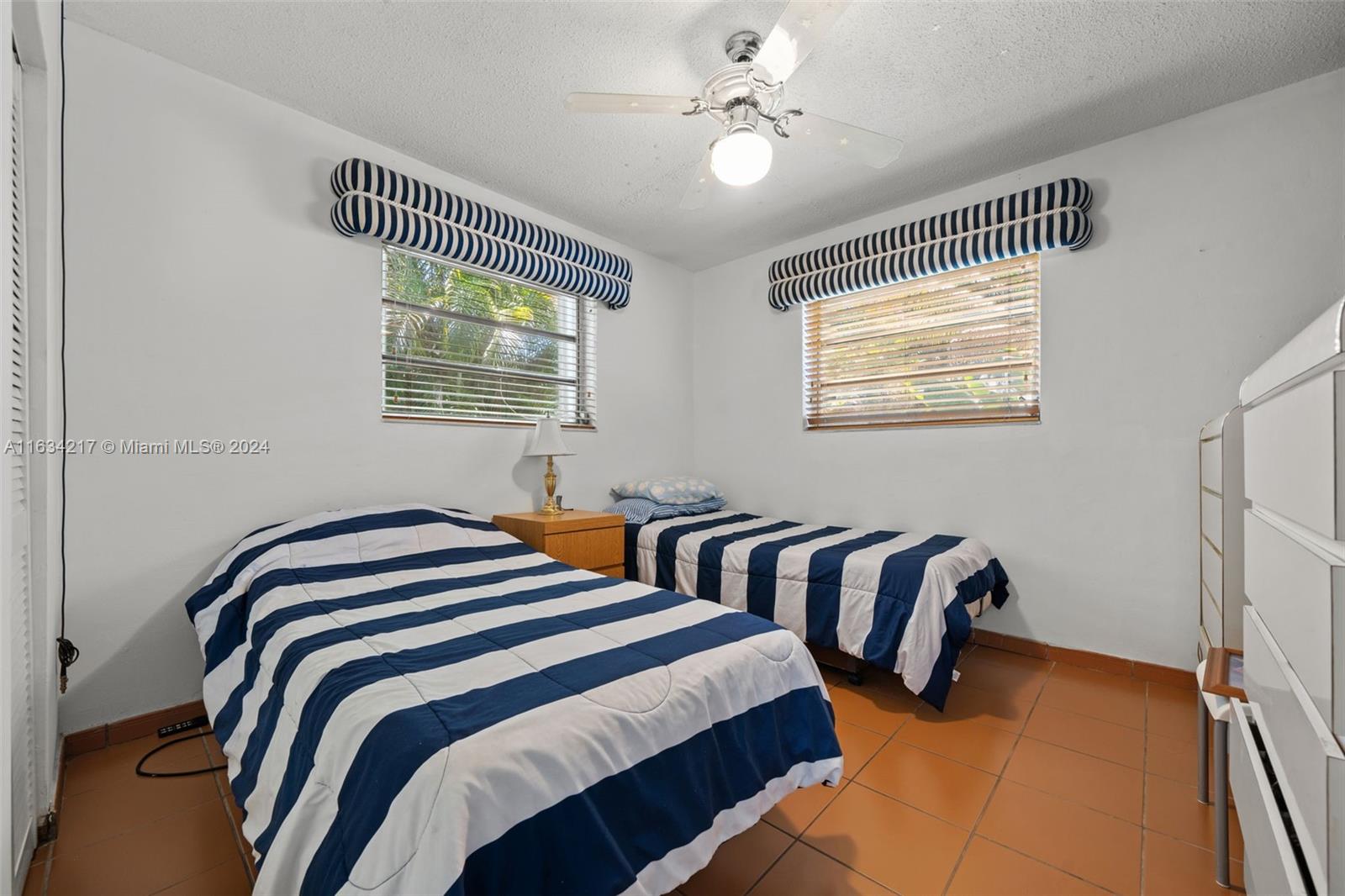 LAKE CATALINA - Residential