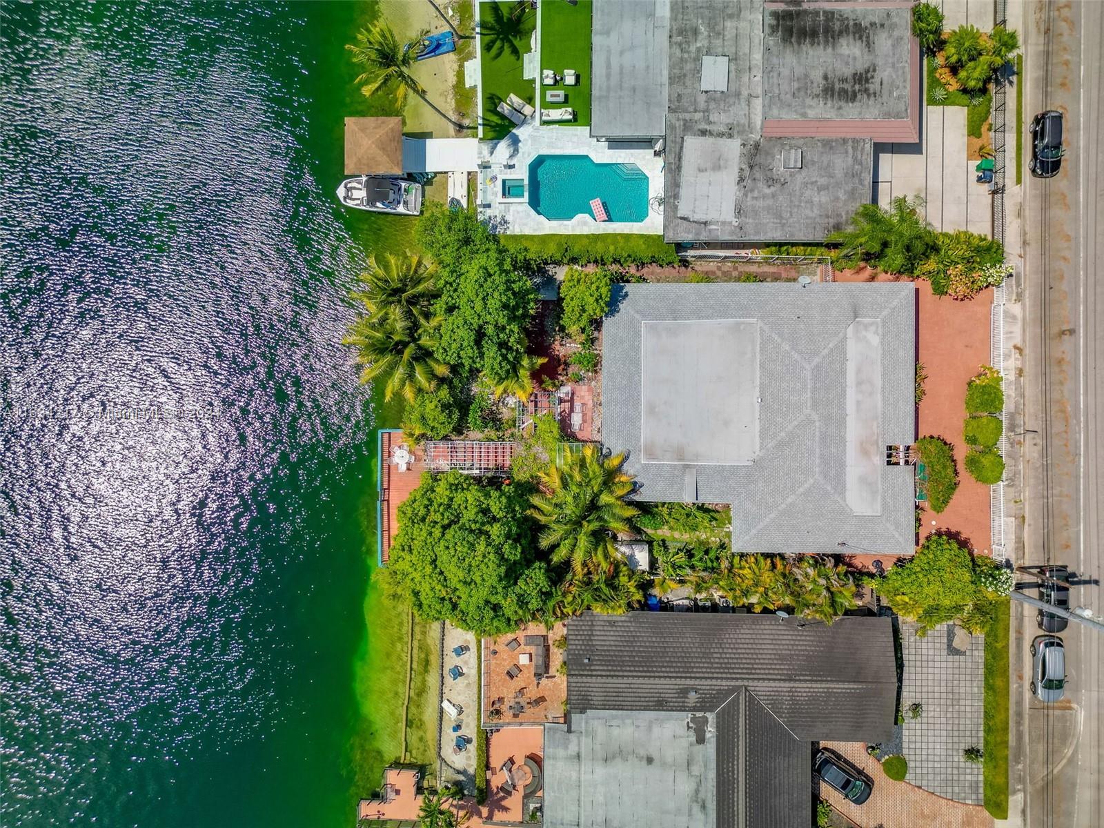 LAKE CATALINA - Residential