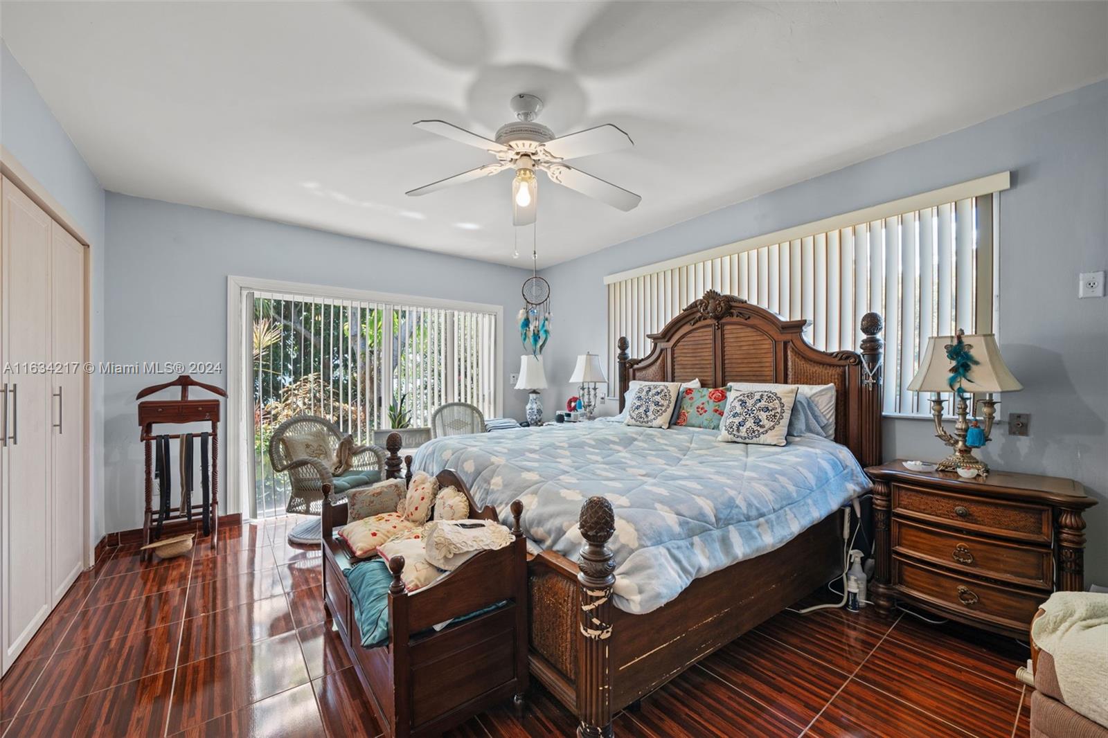 LAKE CATALINA - Residential