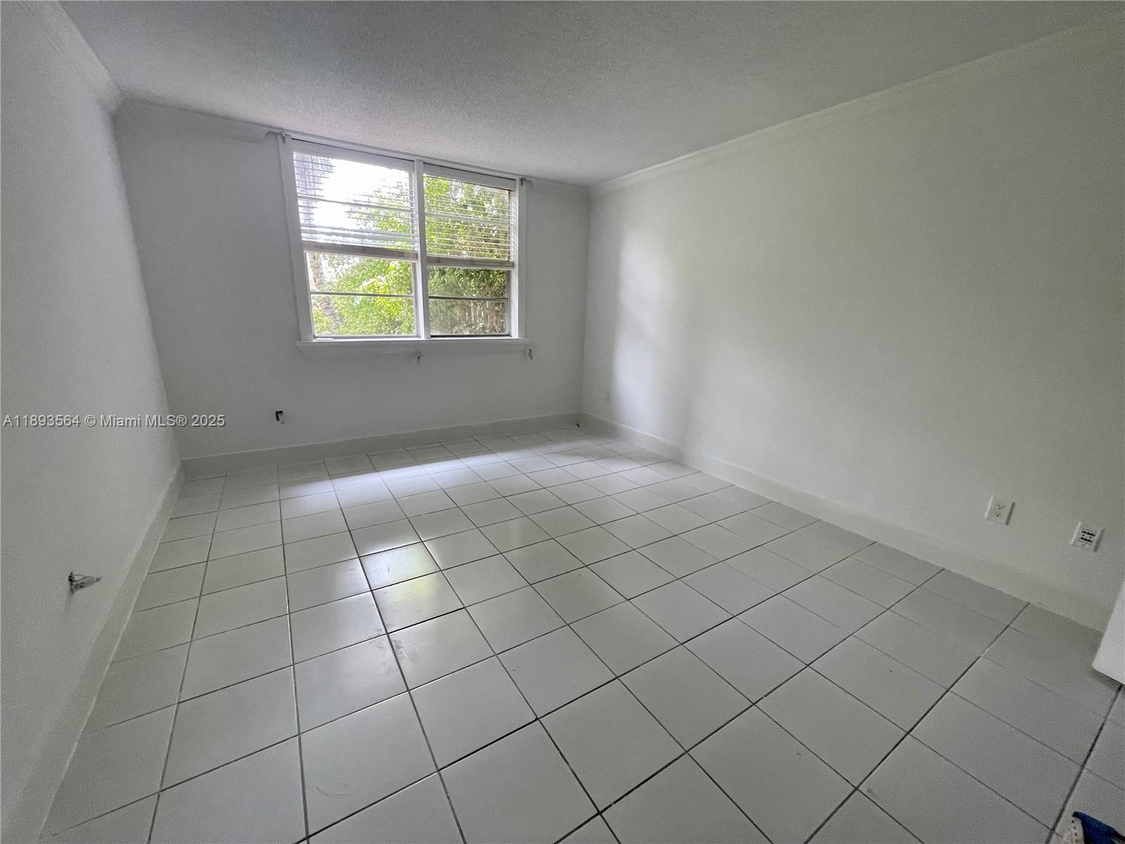 DORAL GARDENS CONDO - Residential