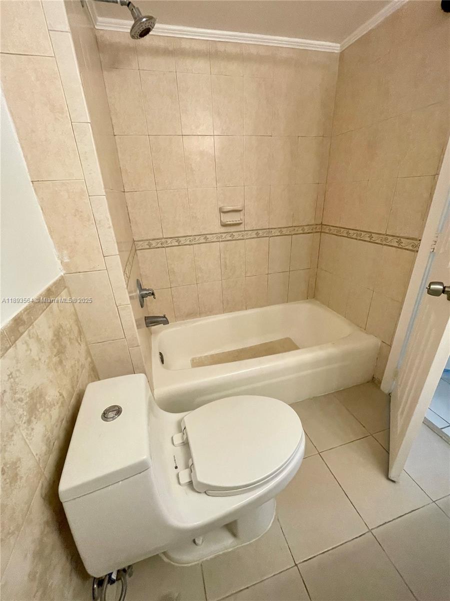 DORAL GARDENS CONDO - Residential
