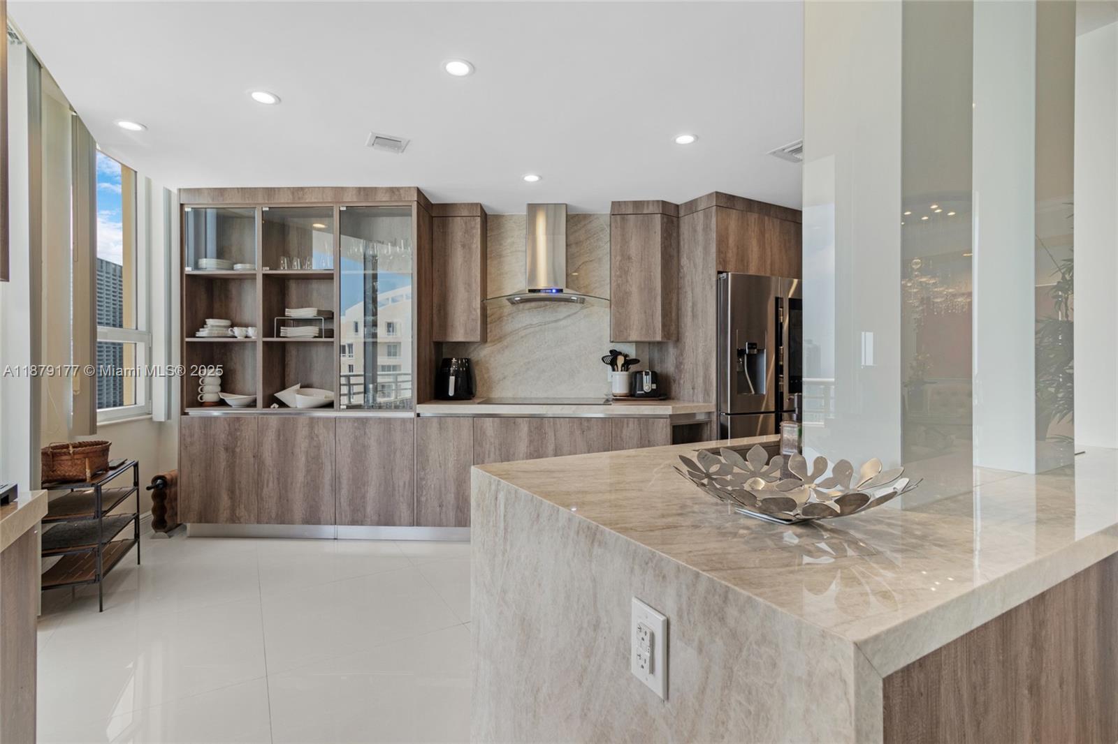 THREE TEQUESTA POINT COND - Residential Lease