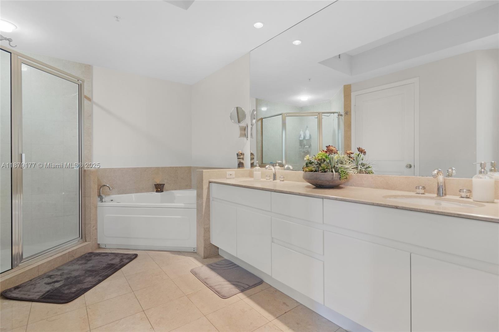 THREE TEQUESTA POINT COND - Residential Lease