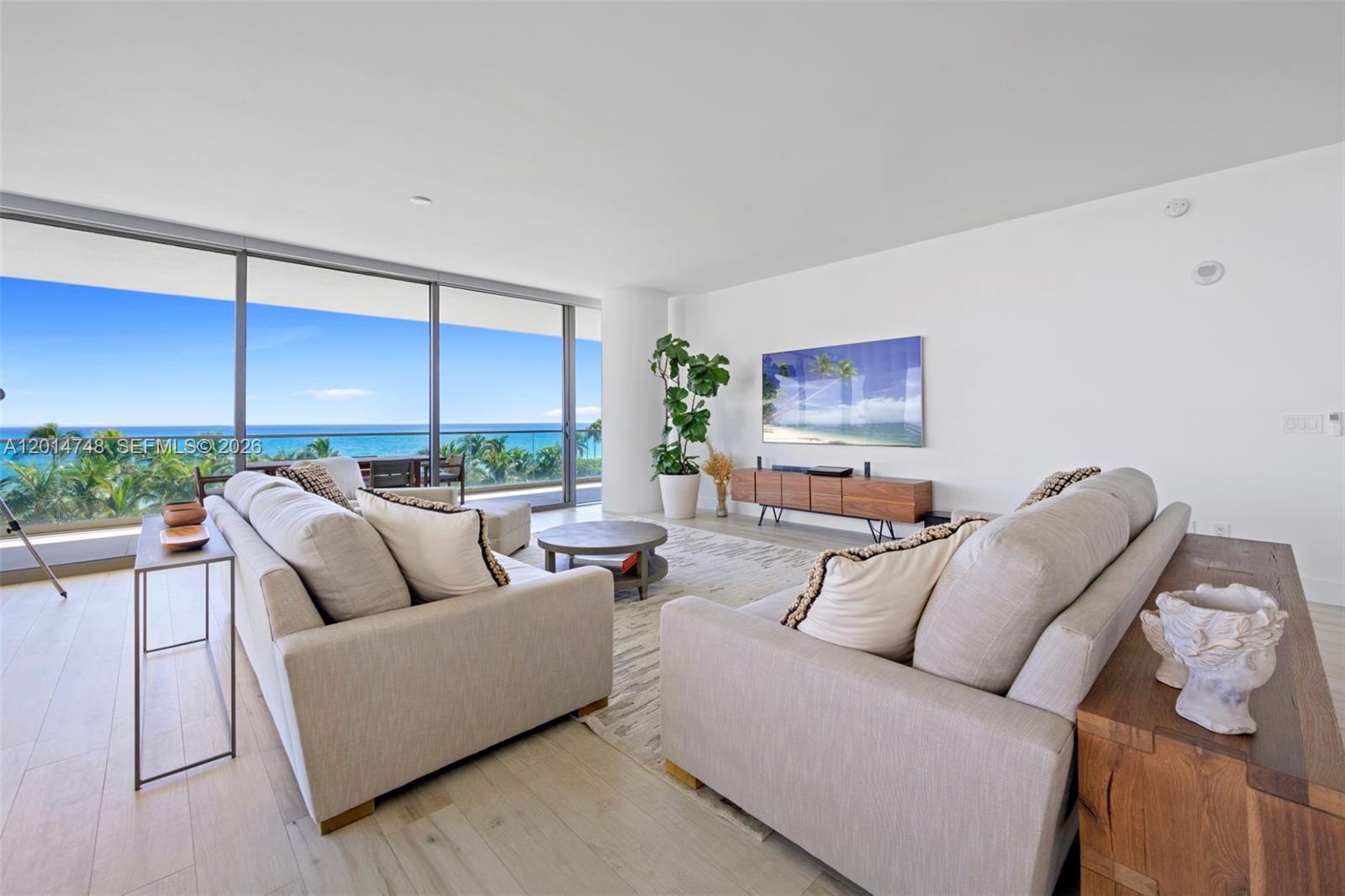 OCEANA BAL HARBOUR CONDO - Residential Lease