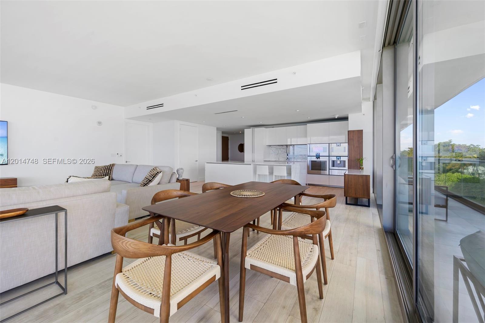 OCEANA BAL HARBOUR CONDO - Residential Lease